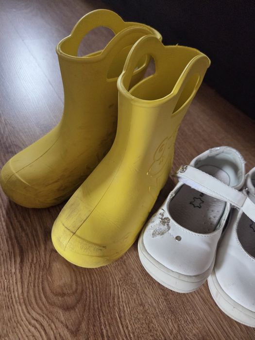 Oddam buty rozmiar 24-26