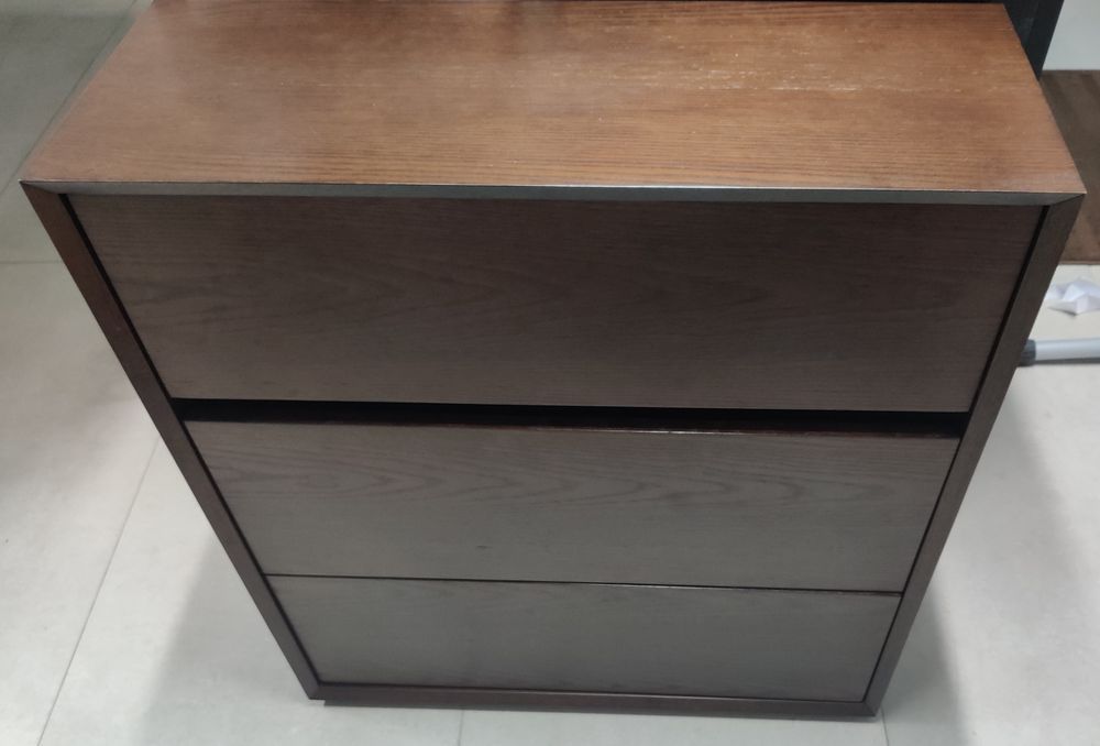 Vendo móvel de entrada tipo cómoda