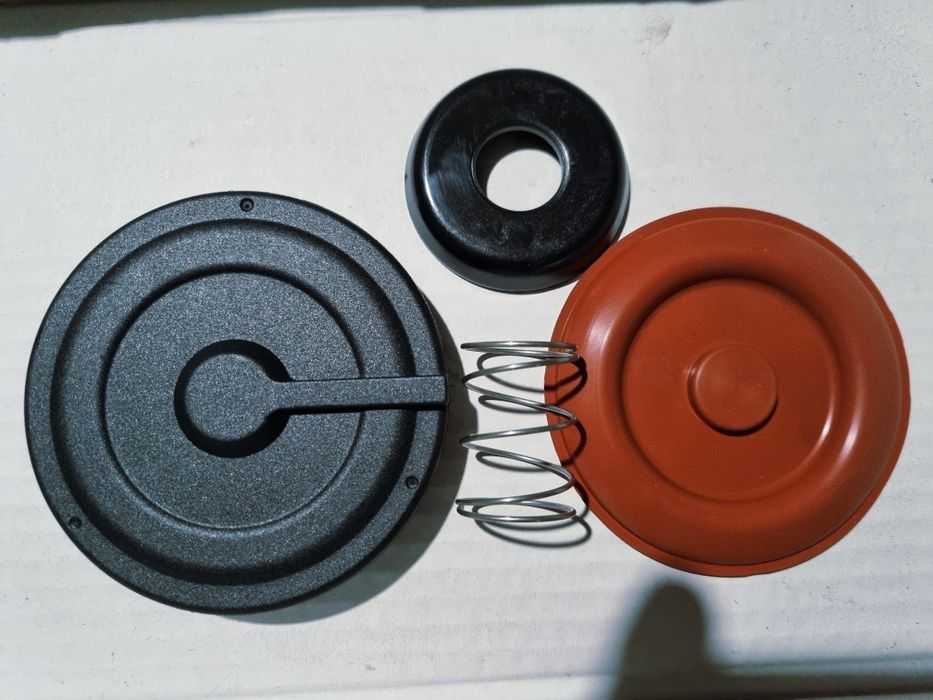 Клапан масловідділювача КВКГ мембрана 1.8  2.0 tsi  Шкода фольксваген