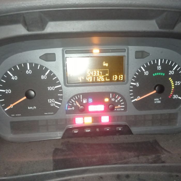 Mercedes Benz Atego 1223 z windą