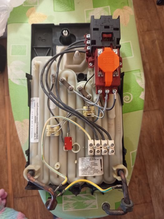 Podgrzewacz przepływowy elektryczny Siemens 21kw 3-fazy