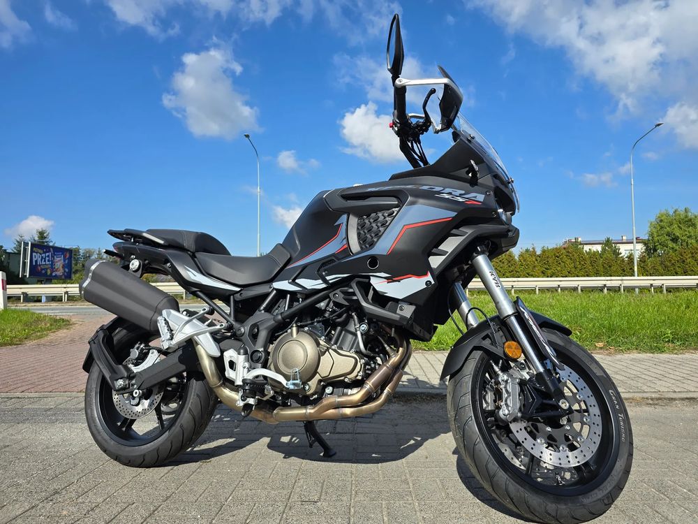 alt