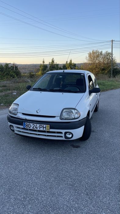 Renault Clio 1.9