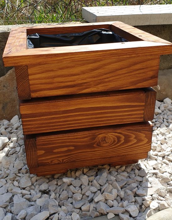 Donica drewniana kwadratowa