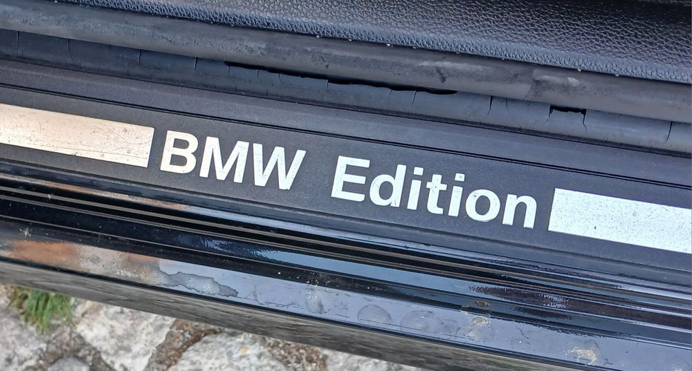 Bmw Serie 1 118d  Edition   3 Portas,Nav,T.Abrir e Bixenon