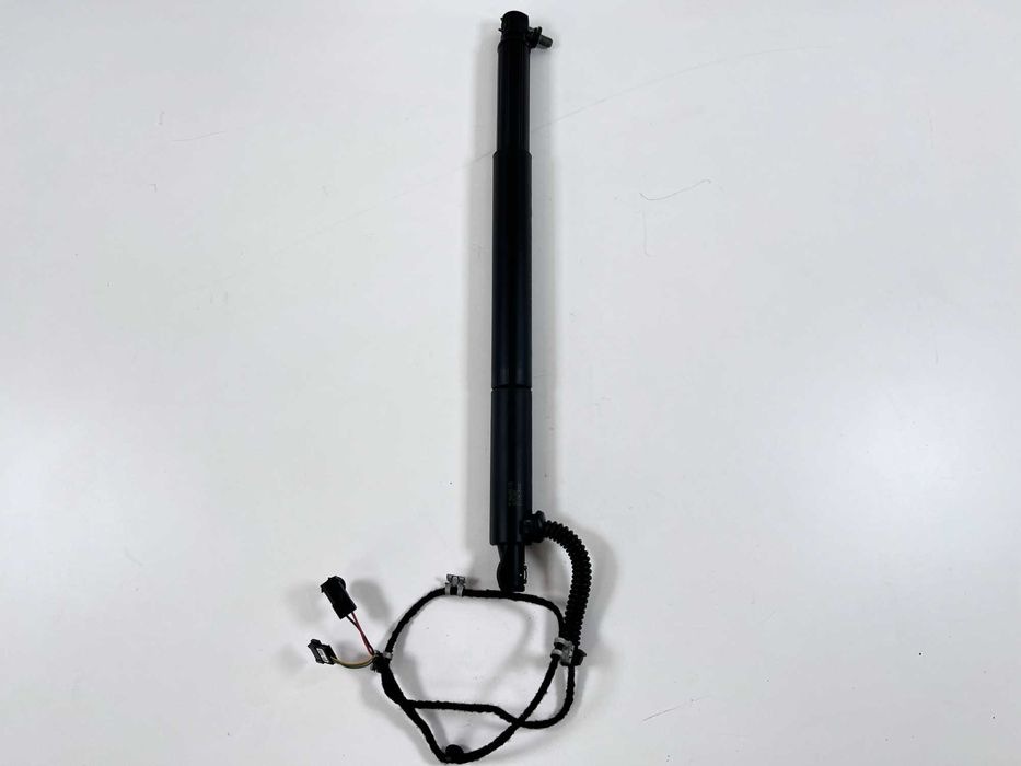 Электро амортизаторы багажника BMW X6 E71 электропривод БМВ Х6 Е71