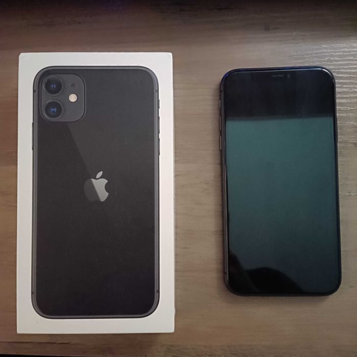 iPhone 11 64GB Preto