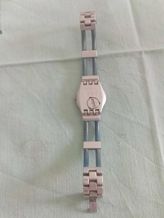 Bracelete prateada e azul, para relógio Swatch