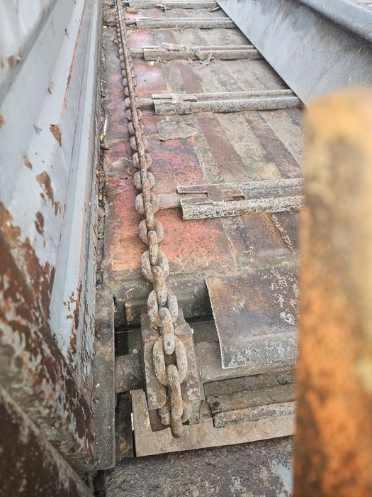 Rozrzutnik obornika czarna białostocka