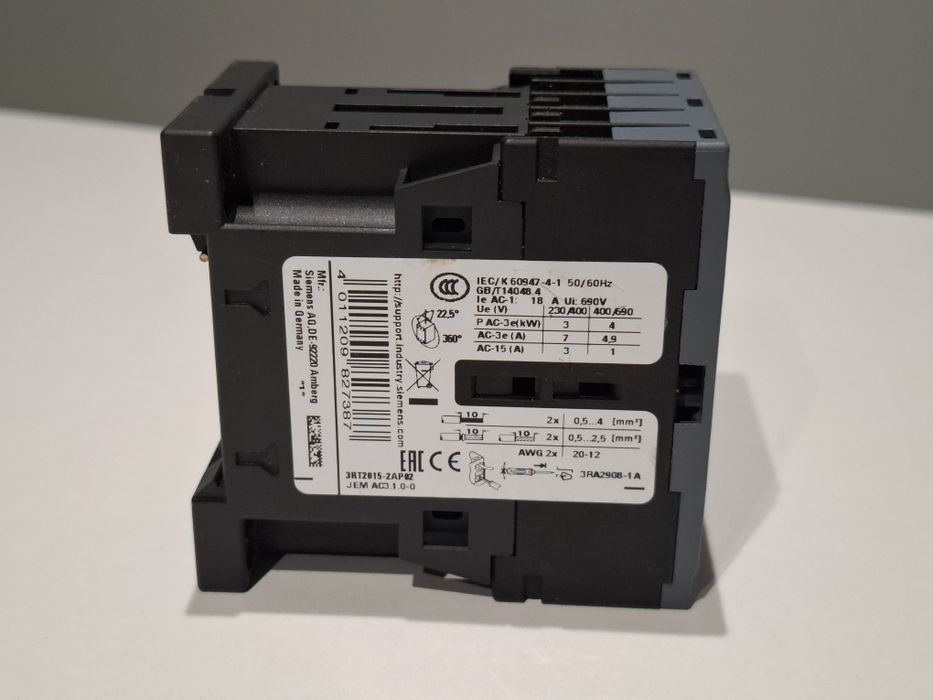 Stycznik mocy _ Siemens Sirius 3RT2015-2AP02 AC-3 3kw/400v