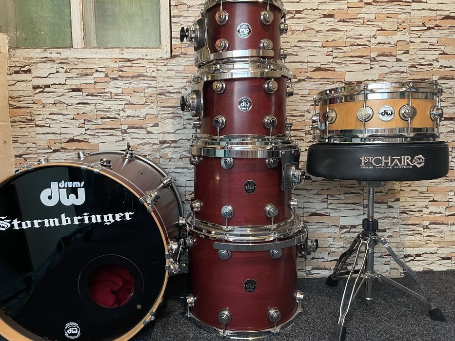 Барабанна установка фірми DW ( Вся в зборі ) 6 500$