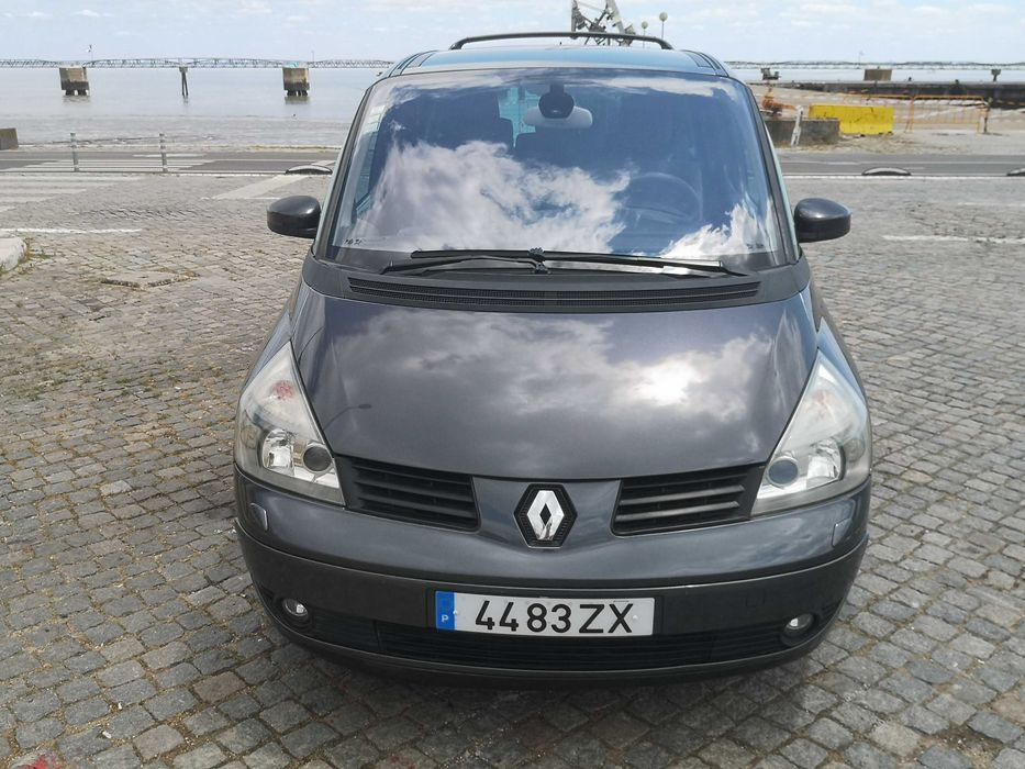 Renault Espace 2.2 dci Initiale Paris 150 cv  204.500 km