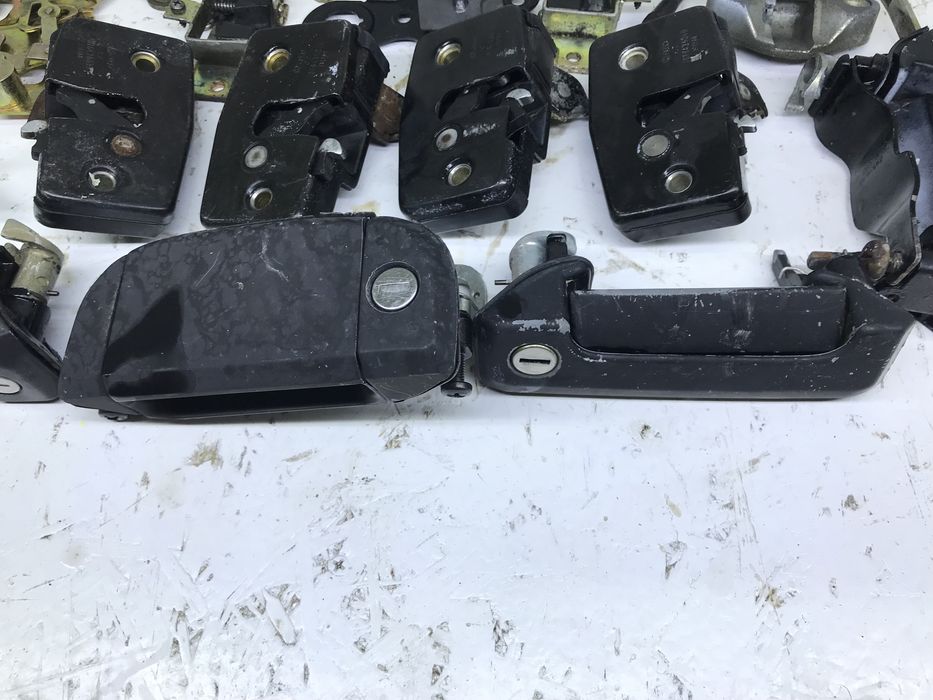 Замок замки ручка двери ручкиvolkswagen transporter t4