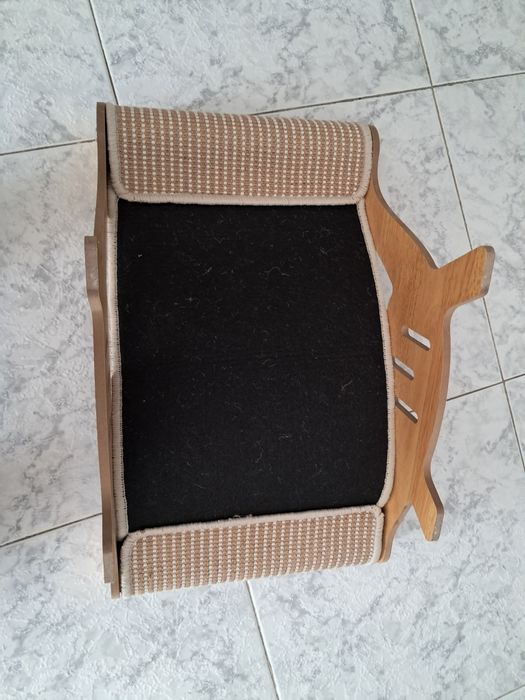 Cadeia arranhador de gato