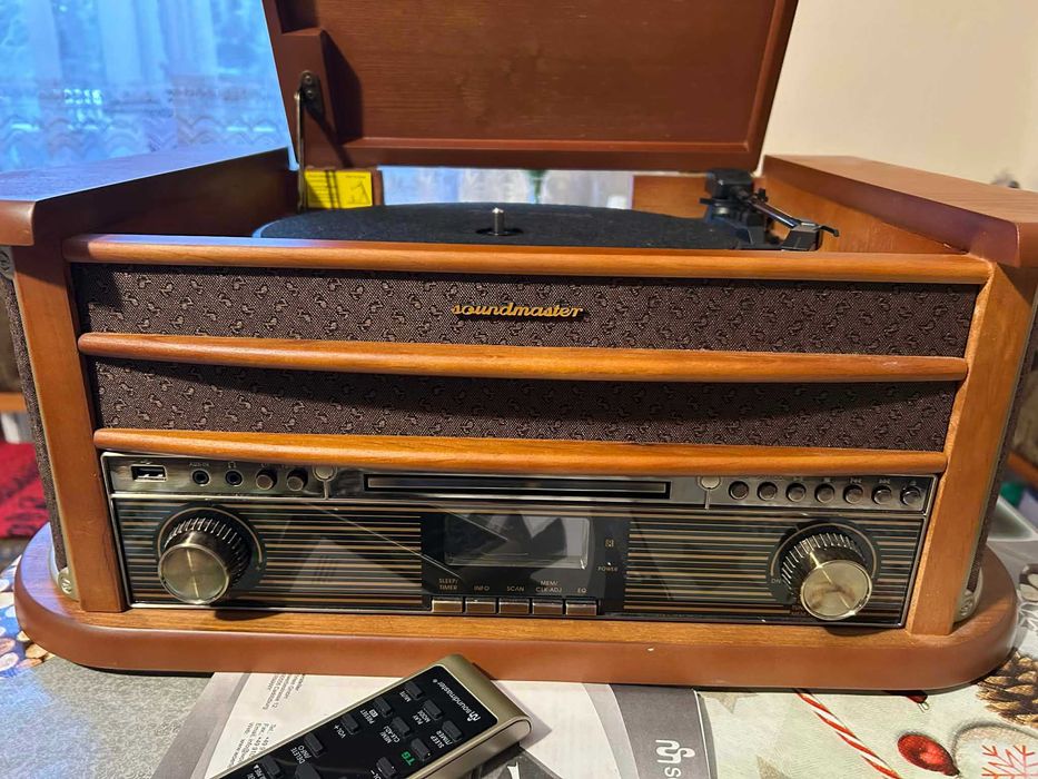 Odtwarzacz Soundmaster NR546 radio/cd/kasety/winyle/usb