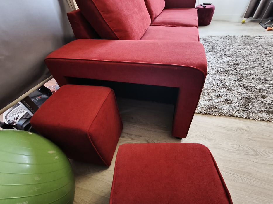 Sofa cama Bordeaux como nova da Conforama