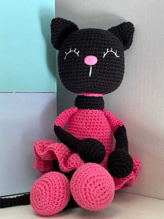 Іграшки ручної роботи. Вязані крючком