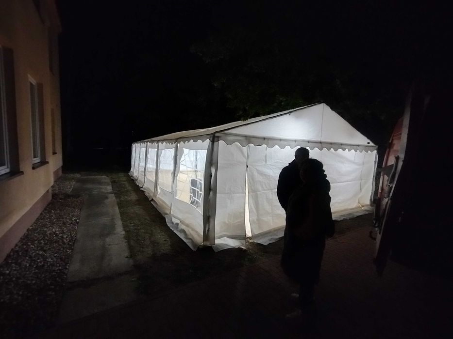 Wypożyczalnia wynajem krzesła stoły namioty nagrzewnice sprzęt eventy