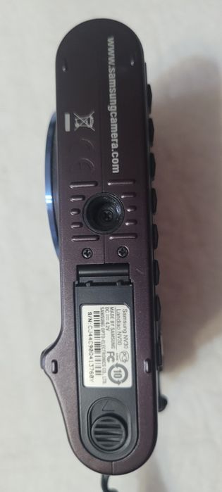 цифровая камера Samsung NV30,