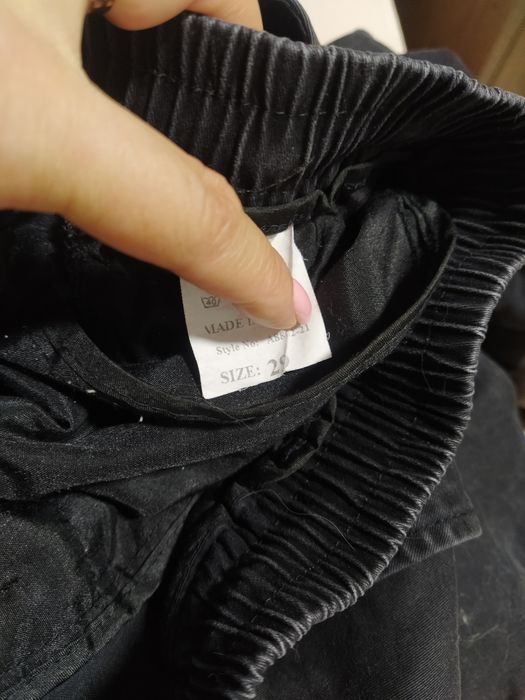 брюки на підлітка.