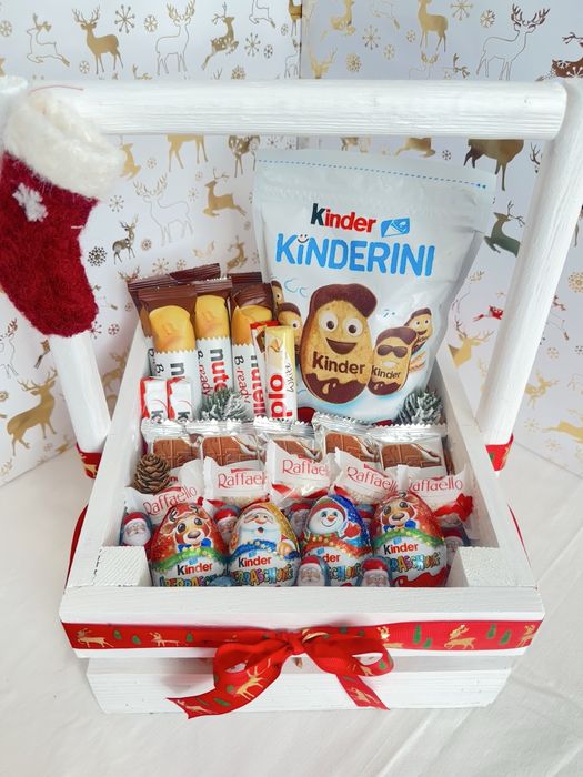 Новорічний солодкий подарунок / Подарунковий бокс Kinder / Солодощі