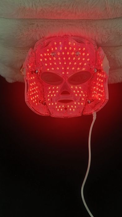 Sprzedam maskę LED z elektrostymulacja