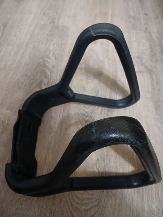 Підлокітники в хорошому стані