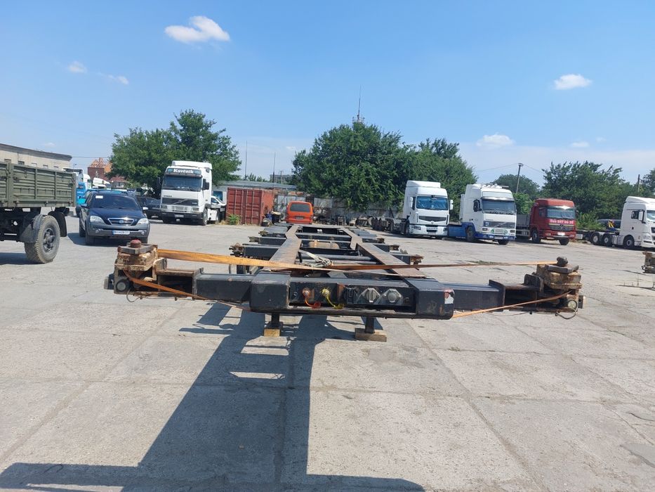 Полуприцеп контейнеровоз тара 5500кг