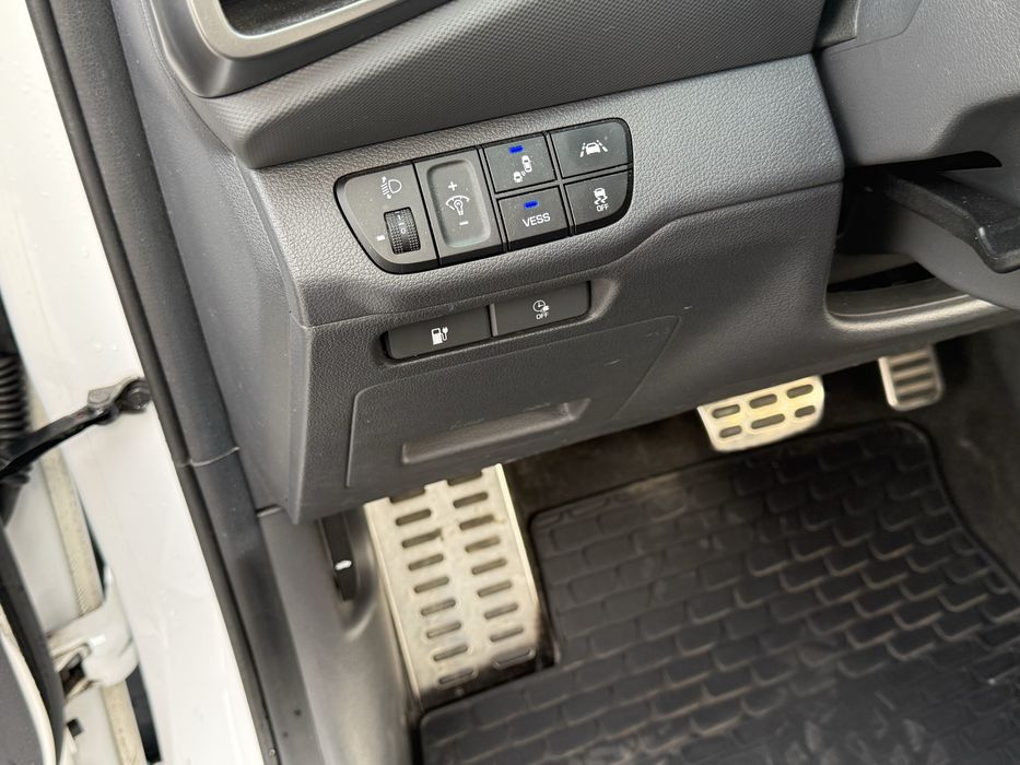 Hyundai Ioniq 2020 38.3 kwh