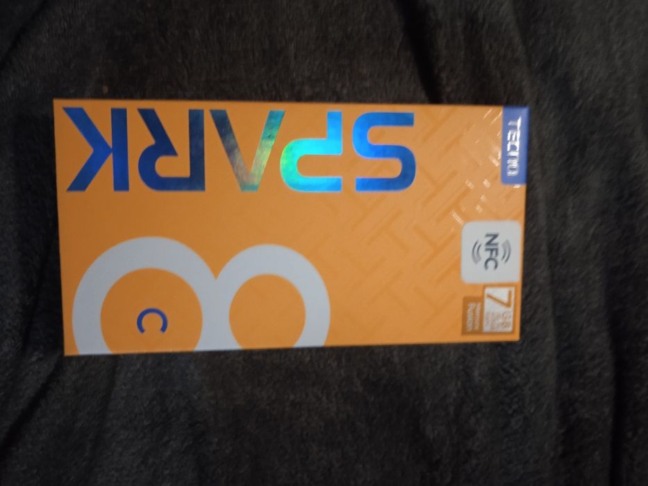 Tecno Spark 8c 4/64 новый с гарантией