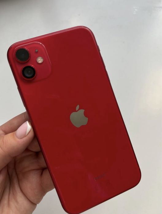 iPhone 11 , в отличном состоянии