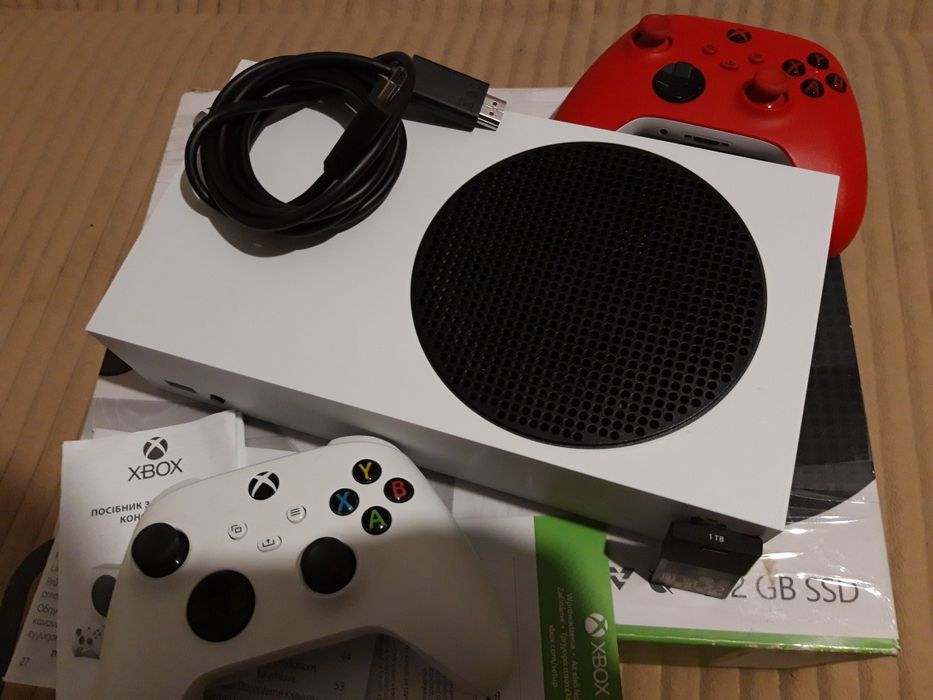 продам xbox seres s