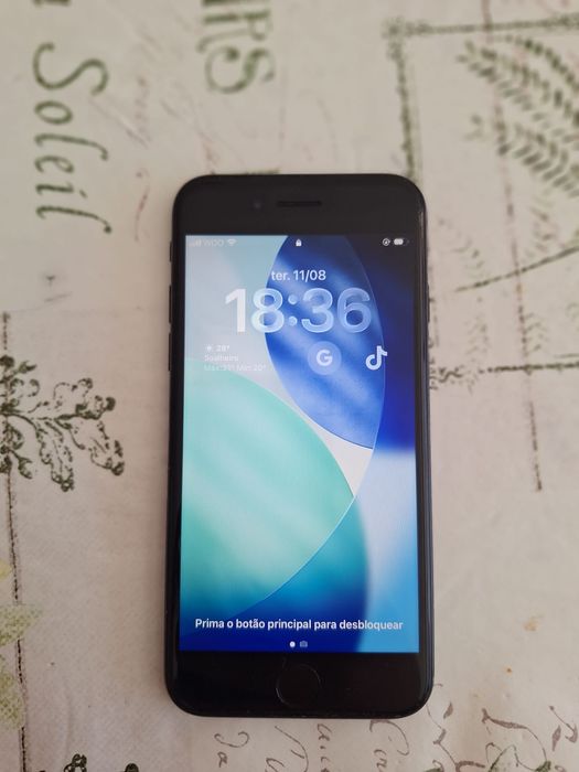 Iphone SE 2020.