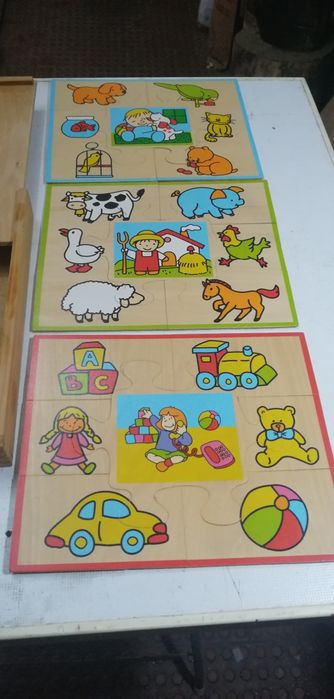 Três Puzzle infantil. Temas sobre animais e escola.