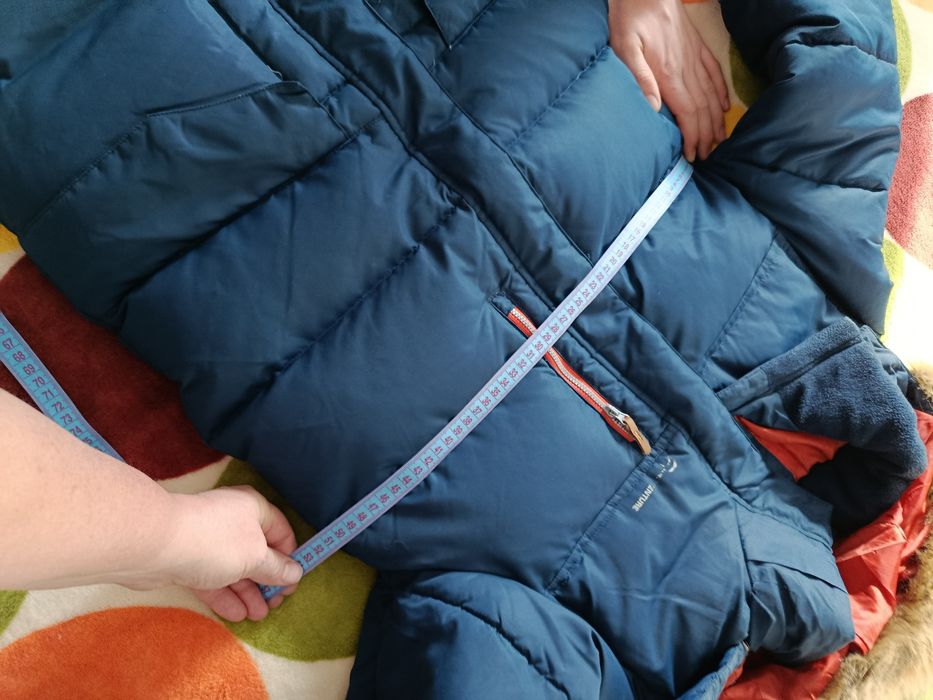 Продам куртку зимову