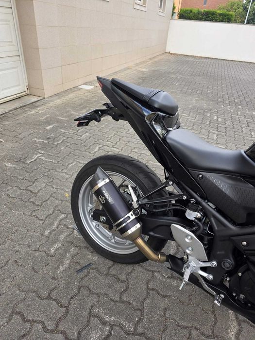 Vendo Yamaha YZF320-A — Apenas 2.063 km!