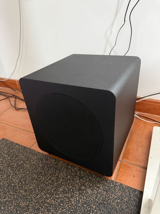 KANTO SUB8 / Subwoofer