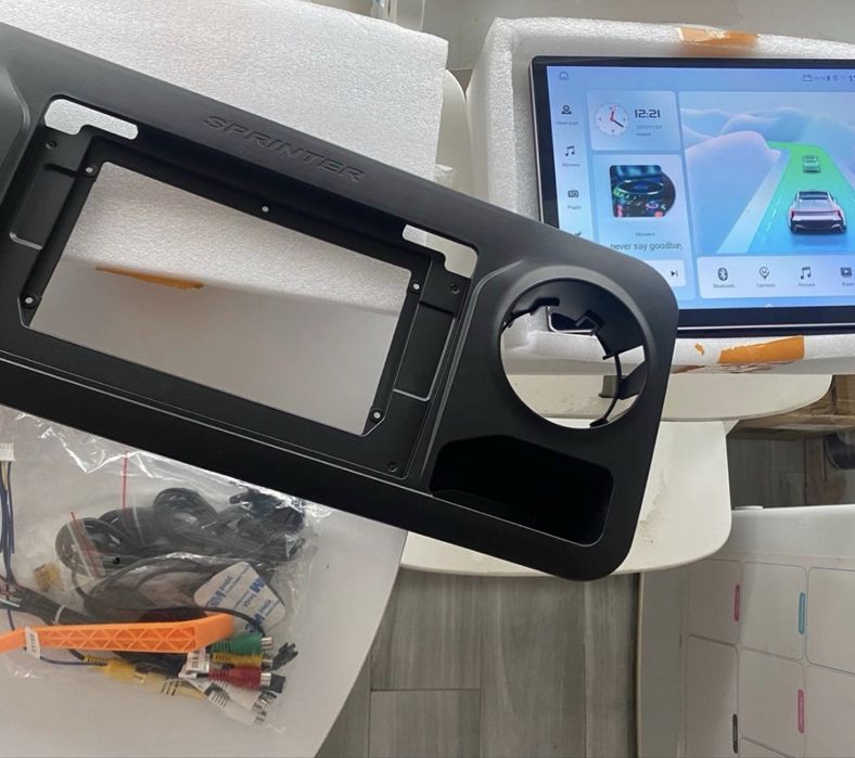 Магнітола 8/128GB Mersedes Sprinter 910