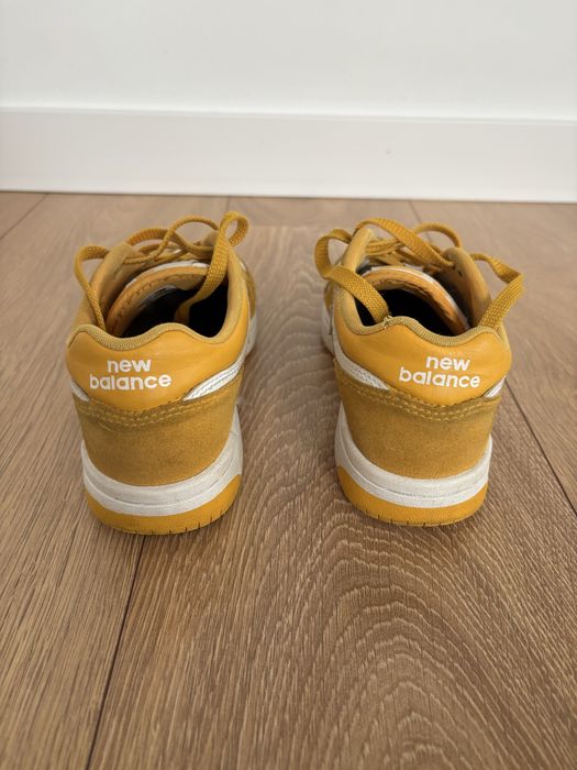 Sneakersy młodzieżowe New Balance żółte 36