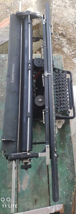 undewood Maquina escrever