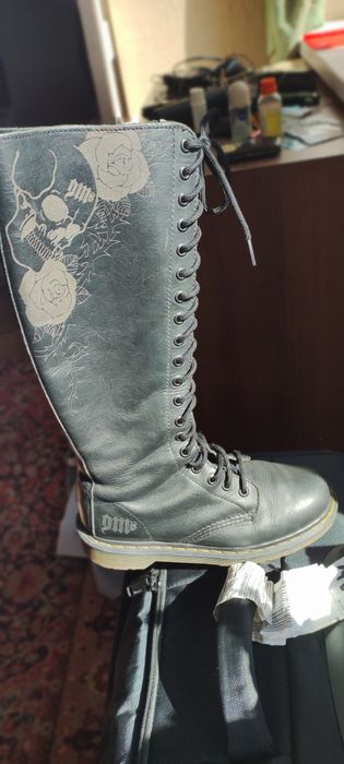 Сапоги кожаные Dr. Martens (берцы)