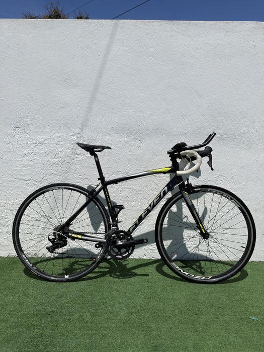 Bicicleta Estrada Eleven