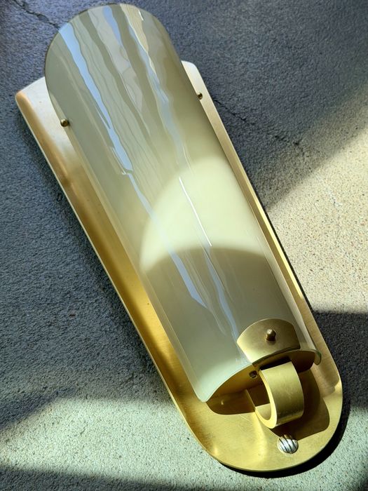 Unikatowy Designerski Kinkiet SBF Wurzen – Klasyka Art Deco Niemiecki Modernizm Przełomu Epok. Monumentalny Format 60x24 cm Złoty Mosiądz, Opalin TOP