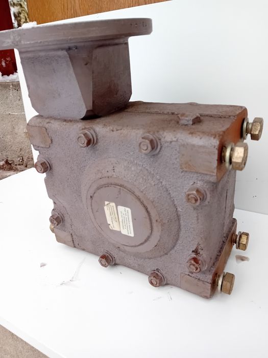 Motoreduktor przekladnia