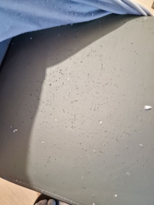 Conjunto 4 cadeiras cinzentas usadas