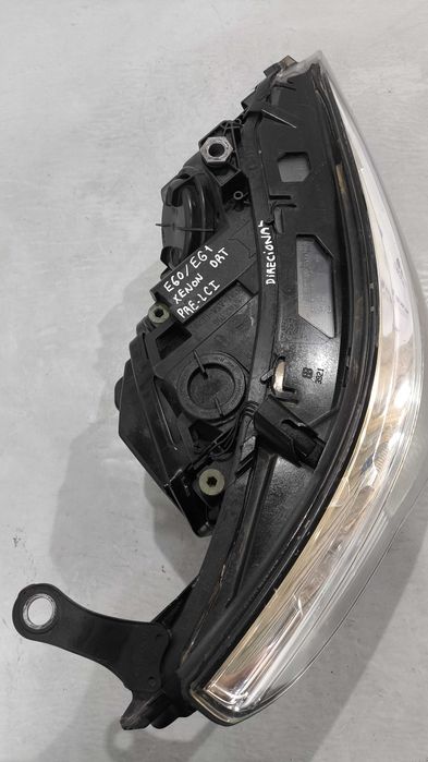 Farol BMW Serie 5 (E60/E61) Direito Xénon Direcional Pré-LCI