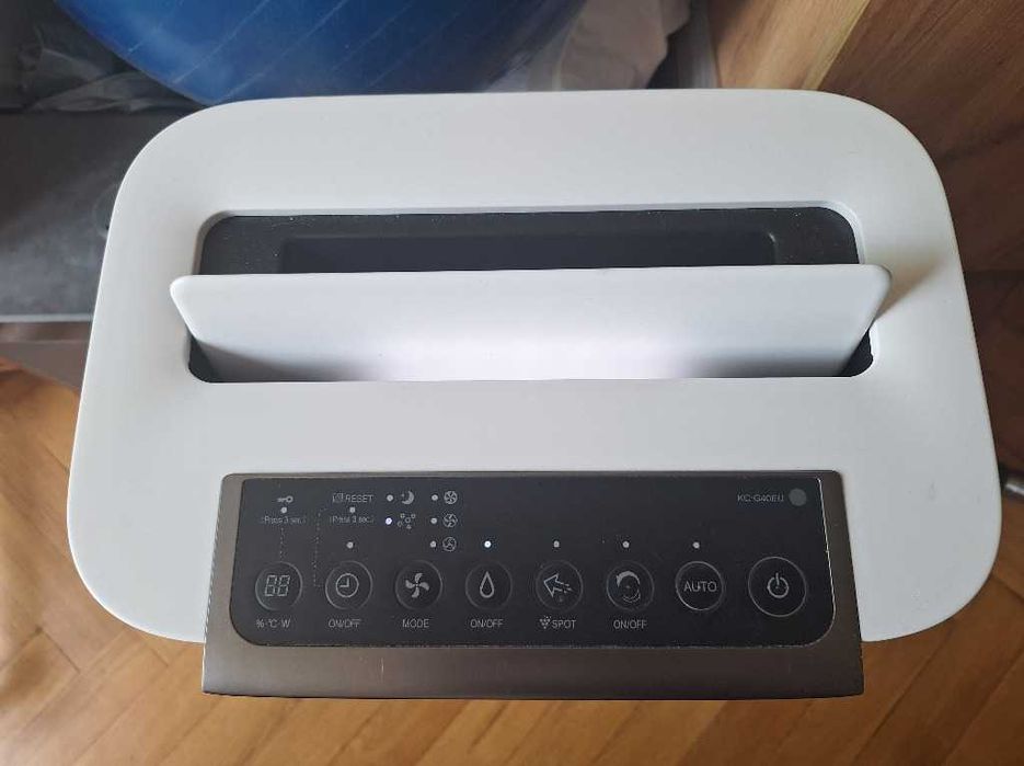 Oczyszczacz powietrza KC-G40EU jak NOWY
