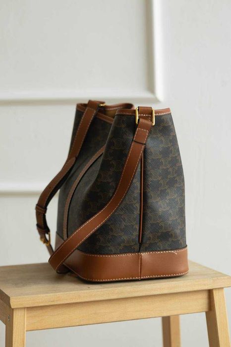 Жіноча велика сумка Celine Small Bucket з натуральної шкіри. НОВИНКА