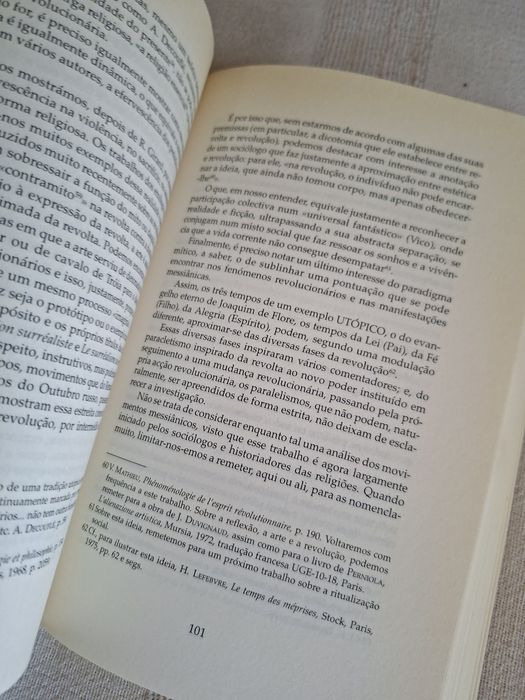 A Violência Totalitária Michel Maffesoli Instituto Piaget