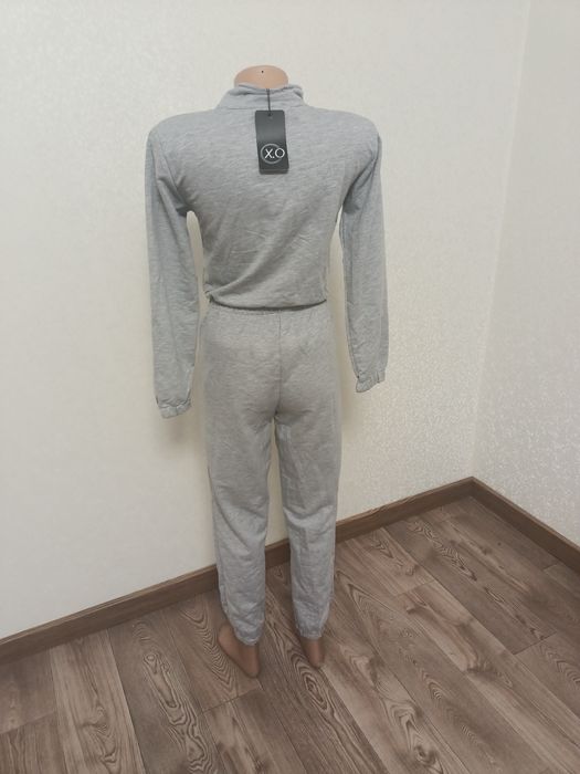 Спортивный костюм комбинезон